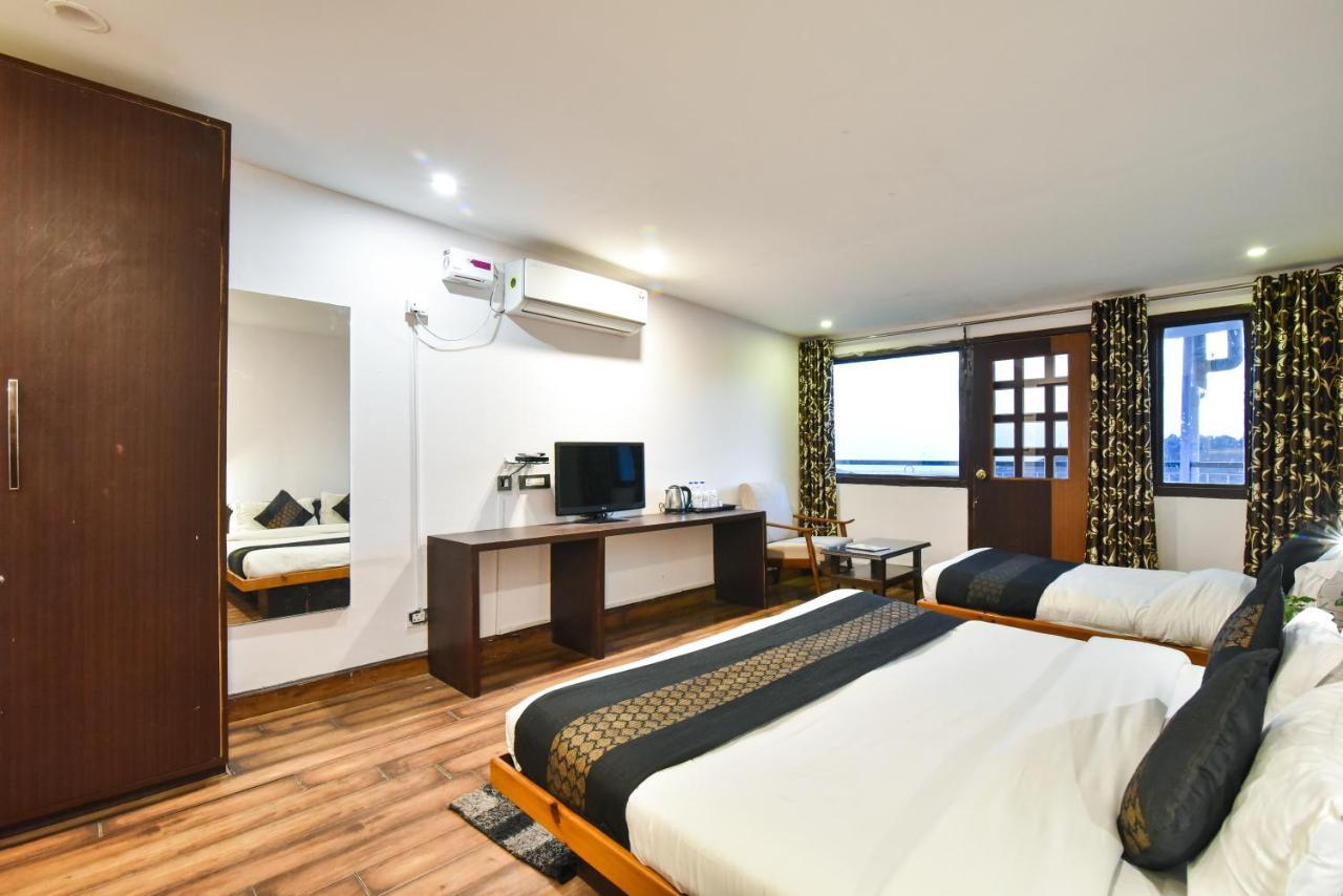 Hotel M And Resort McLeod Ganj Exteriör bild